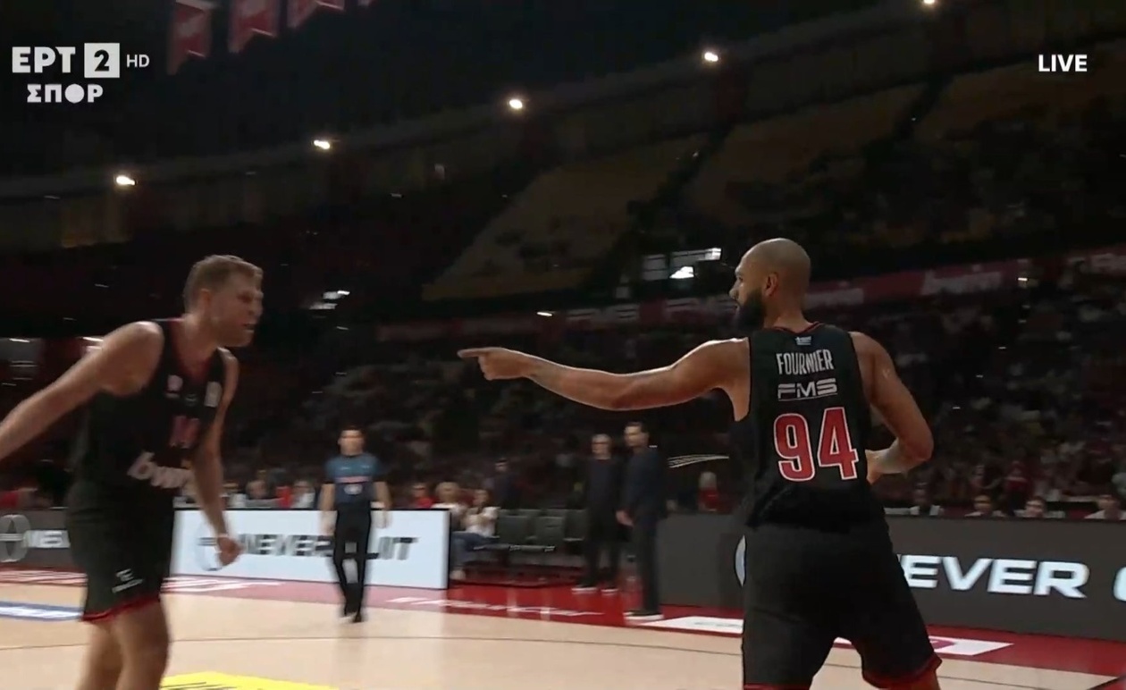 Ο Ολυμπιακός, με οδηγό τον Φουρνιέ, νίκησε με 12 πόντους