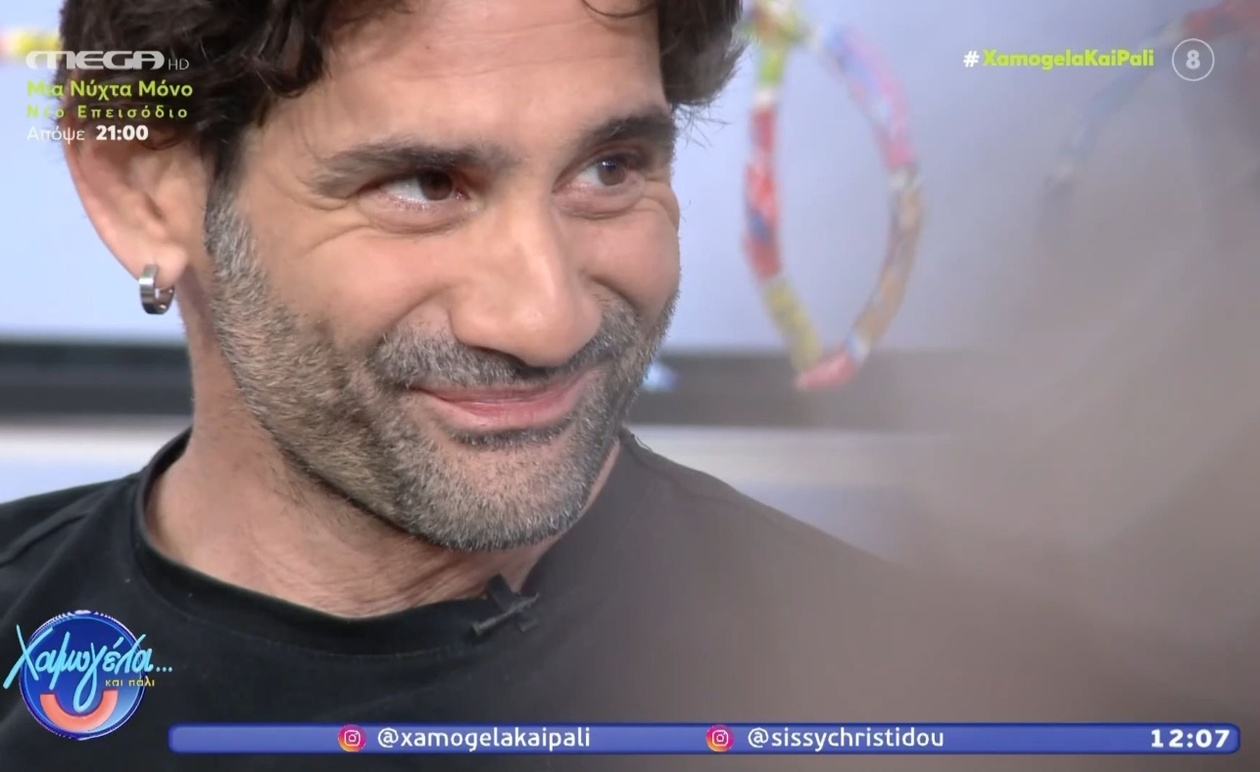Ο Οδυσσέας Παπασπηλιόπουλος μιλάει για τις ενοχές του ως πατέρας