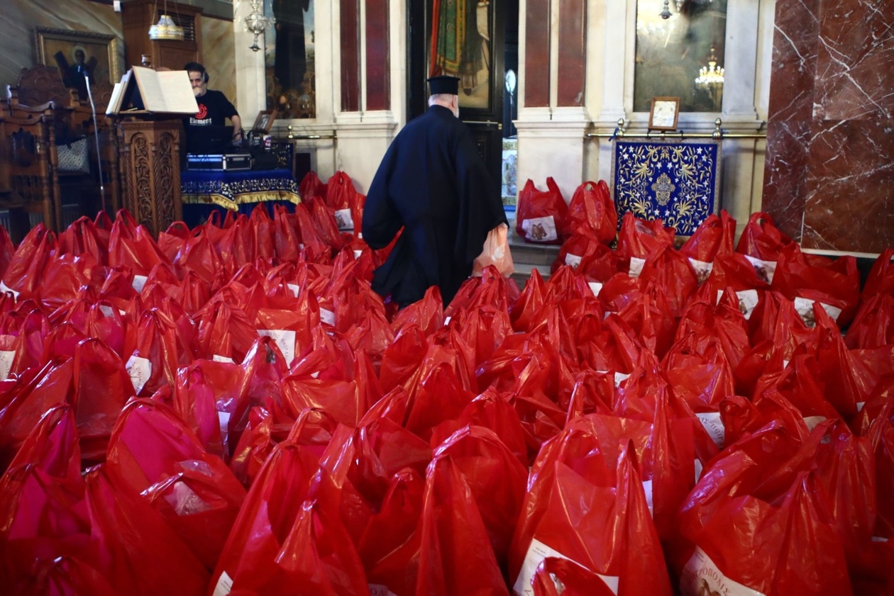 Ολυμπιακός: Η μεγάλη χριστουγεννιάτικη προσφορά του Βαγγέλη Μαρινάκη στη Μητρόπολη Πειραιά