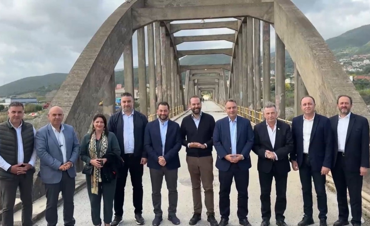 Η αποκατάσταση της γέφυρας του Μόρνου