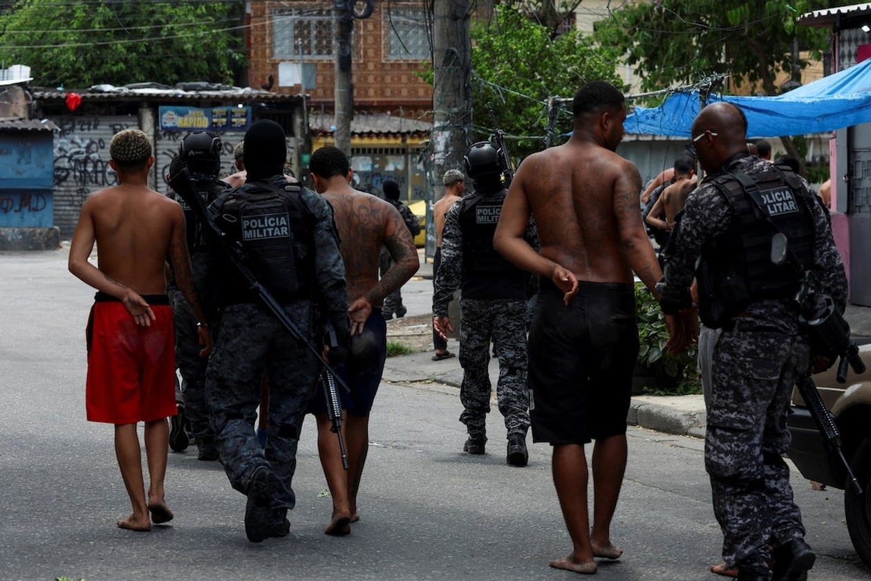 Θανάσιμη επιδρομή σε φαβέλα του Ρίο απέτυχε να συλλάβει τον αρχηγό της συμμορίας