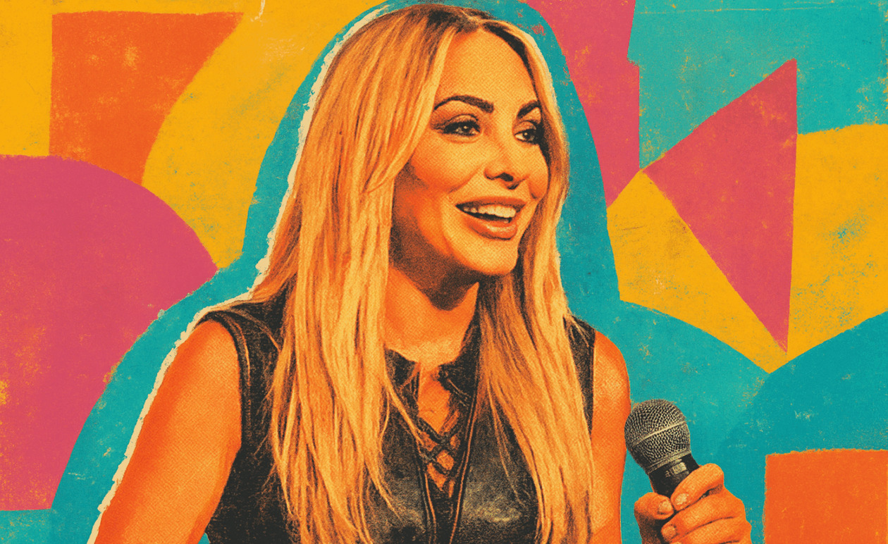 Μελίνα Ασλανίδου: Εγκλωβίστηκε στο λιμάνι του Βόλου εν μέσω κινητοποιήσεων