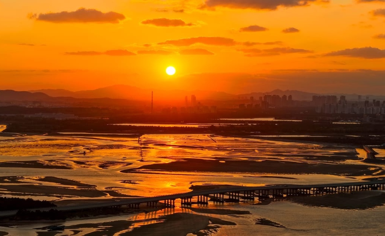 Ραγδαία ανάπτυξη για startup γεωμηχανικής: 60 εκατ. δολάρια για τεχνολογία αντανάκλασης του ηλιακού φωτός