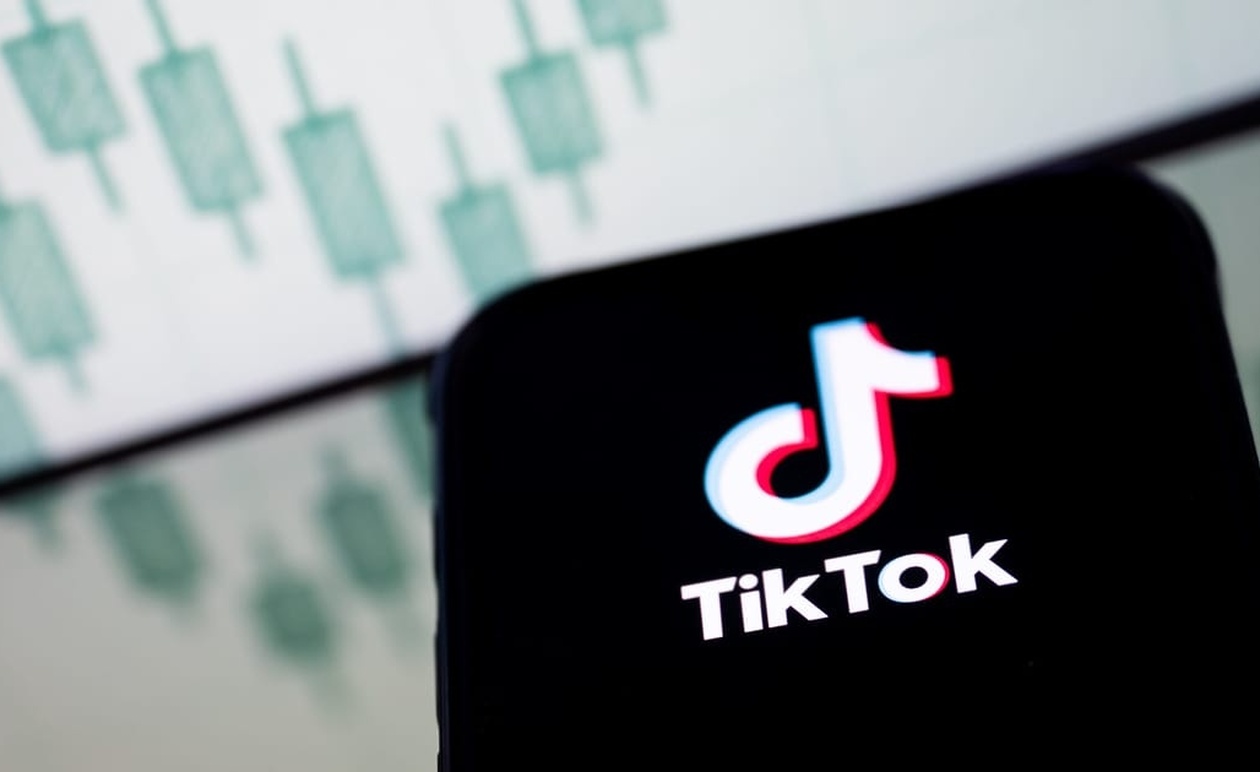 Η Γαλλία ξεκινά ποινική έρευνα κατά του TikTok για την ψυχική υγεία ανηλίκων