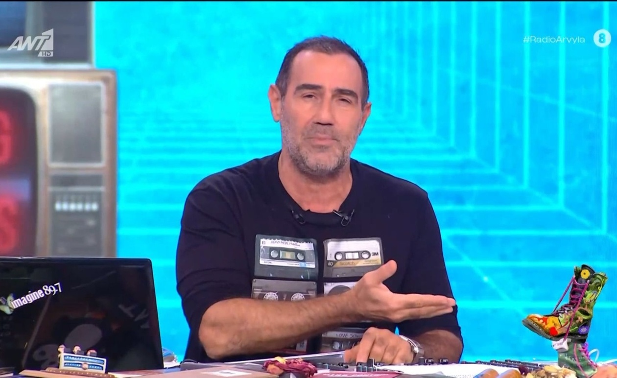 Ο Κανάκης σχολιάζει το πρόβλημα των ταβανιών στα σχολεία