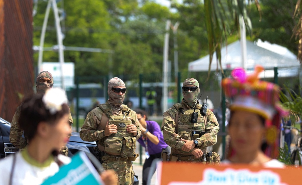 Η COP30 στη Βελέμ άνοιξε και πάλι μετά τις συγκρούσεις