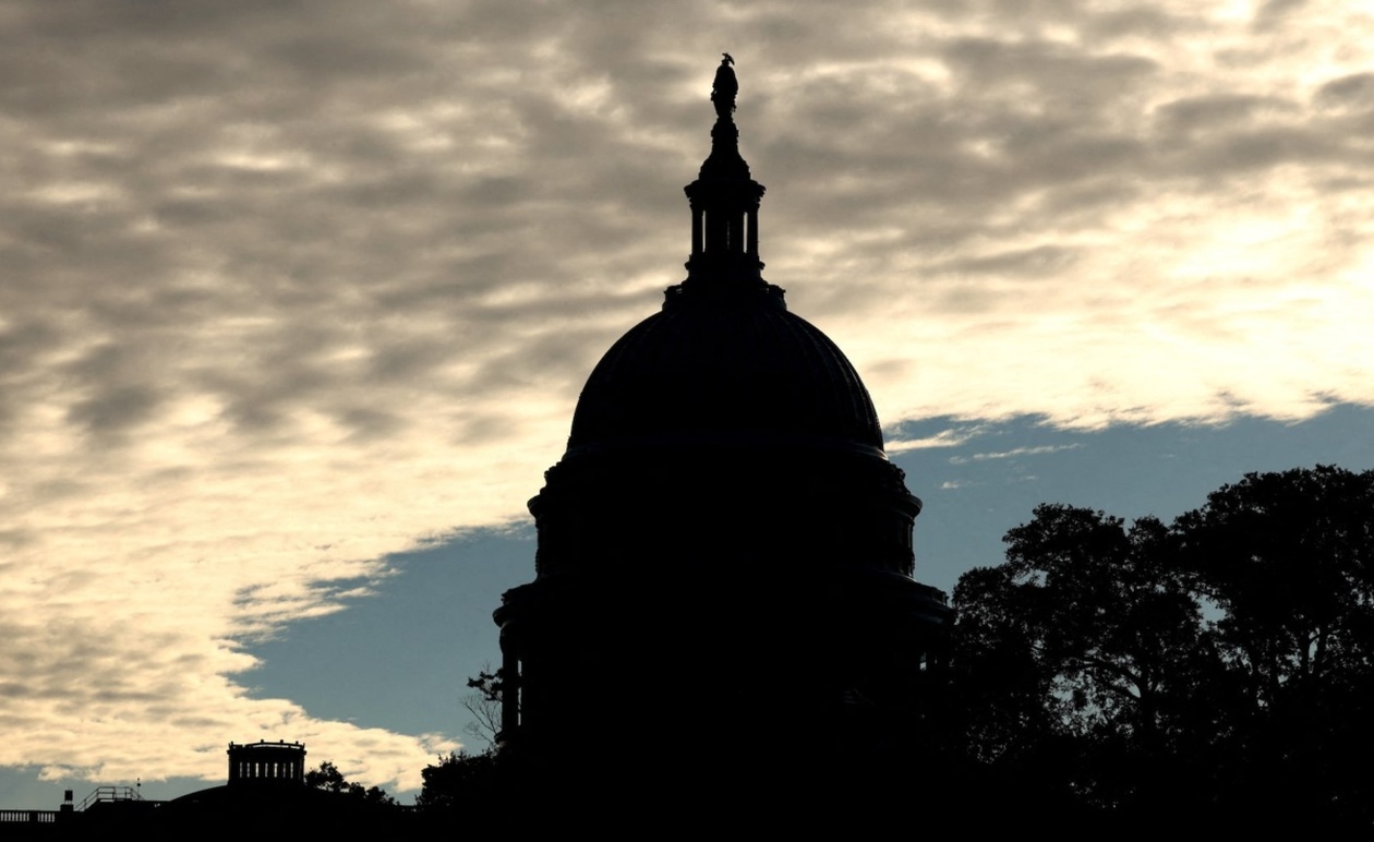 Η διακοπή λειτουργίας των ΗΠΑ μειώνει τη δύναμη του Κογκρέσου