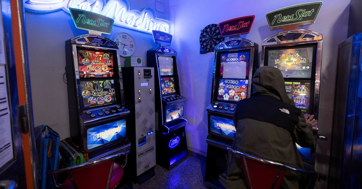 Η ραγδαία αύξηση του τζόγου στην Ιταλία και οι κοινωνικές της επιπτώσεις