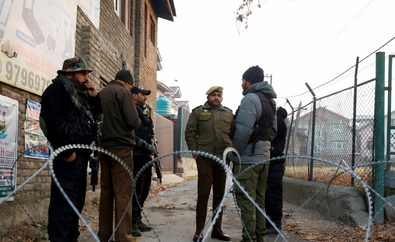 Τραγωδία στο Κασμίρ: 9 Νεκροί και 29 Τραυματίες από Έκρηξη σε Αστυνομικό Τμήμα