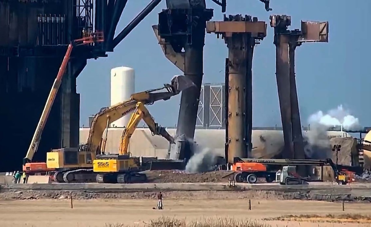 Η SpaceX κατεδαφίζει την Πλατφόρμα 1 του Starship για την επόμενη γενιά εκτοξεύσεων