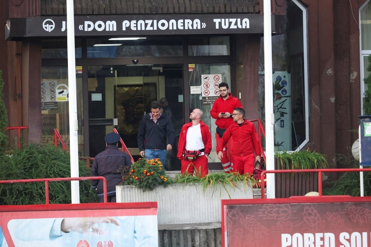 Φωτιά σε γηροκομείο στην Τούζλα της Βοσνίας προκάλεσε 11 νεκρούς