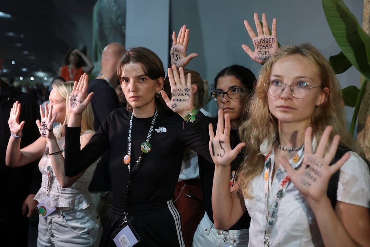 COP30: Αδιέξοδο στις διαπραγματεύσεις για τα ορυκτά καύσιμα στις τελικές ώρες