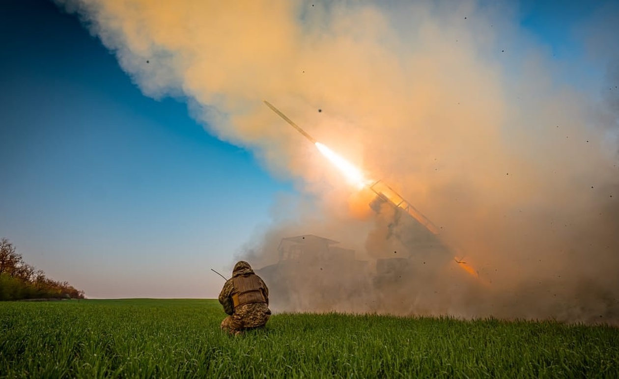 Ο Zelenskyy ζητά εντονότερα πλήγματα σε διυλιστήρια της Ρωσίας