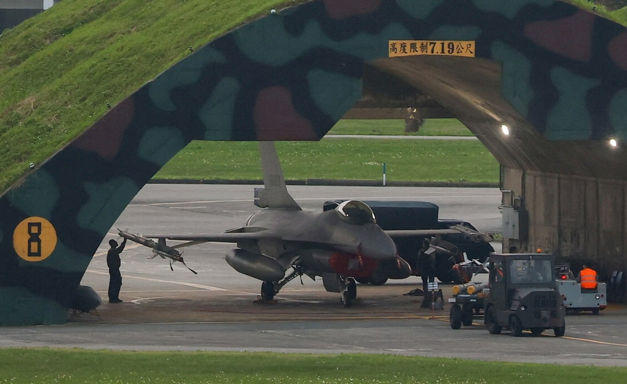 Η Κίνα διαμαρτύρεται για πώληση όπλων 330 εκατ. δολαρίων στην Ταϊβάν