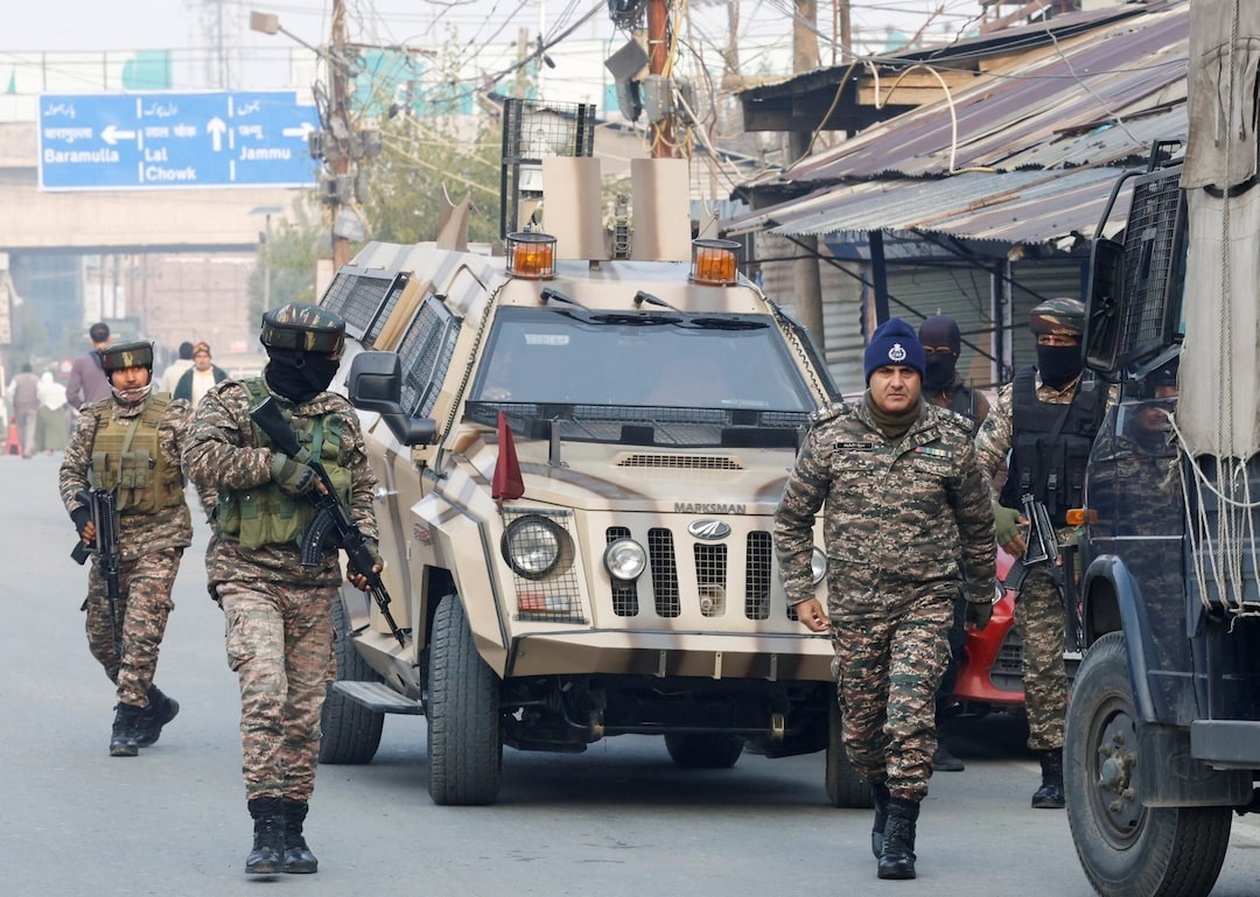 Τραγωδία στο Κασμίρ: 9 Νεκροί και 29 Τραυματίες από Έκρηξη σε Αστυνομικό Τμήμα