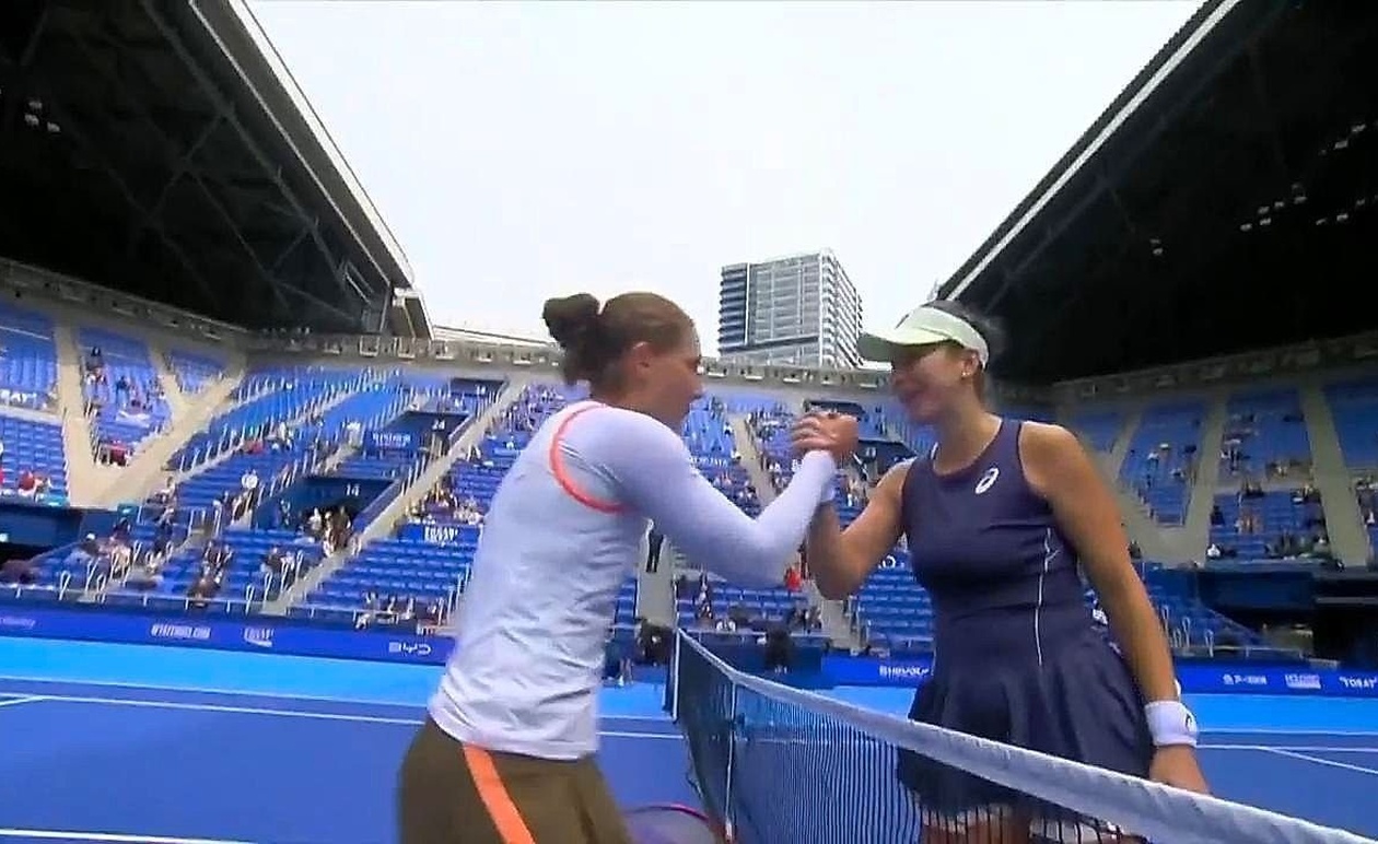 Θριαμβευτική πρόκριση της Μπελίντα Μπέντσιτς στα προημιτελικά του Τόκιο