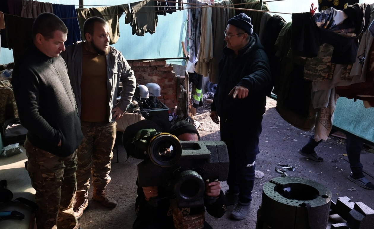 Ρωσικές Δυνάμεις Προωθούνται Σημαντικά Στη Ζαπορίζια, Απειλώντας Στρατηγικές Πόλεις