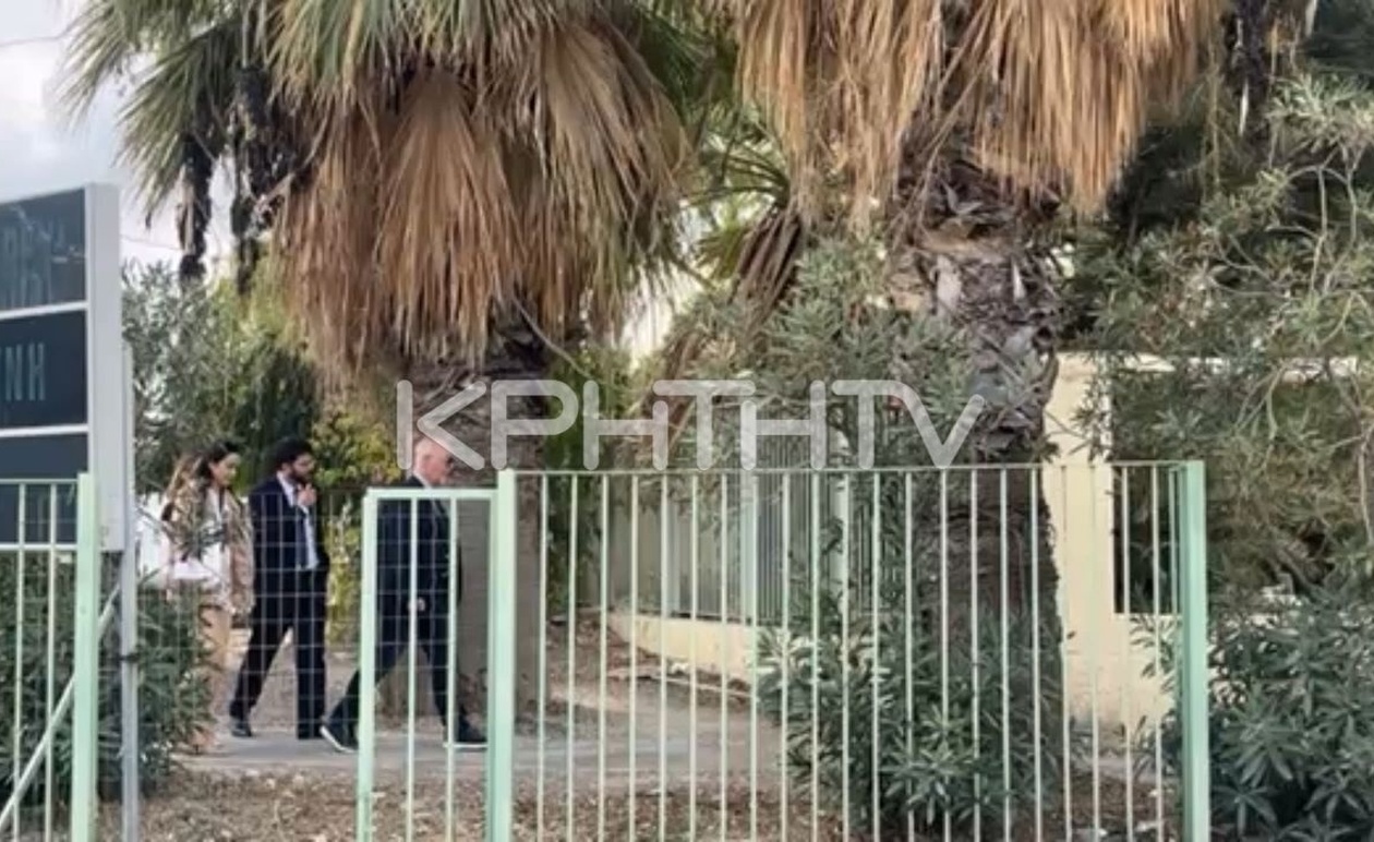 Οι δικηγόροι έφτασαν στο Πανεπιστημιακό Γενικό Νοσοκομείο Ηρακλείου μετά το περιστατικό στα Βορίζια