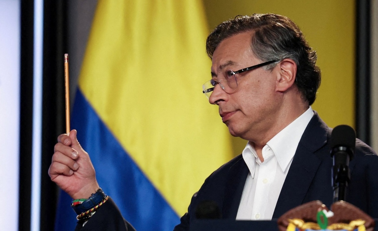 Ο πρόεδρος της Κολομβίας αναστέλλει προσωρινά την ανταλλαγή πληροφοριών με τις ΗΠΑ