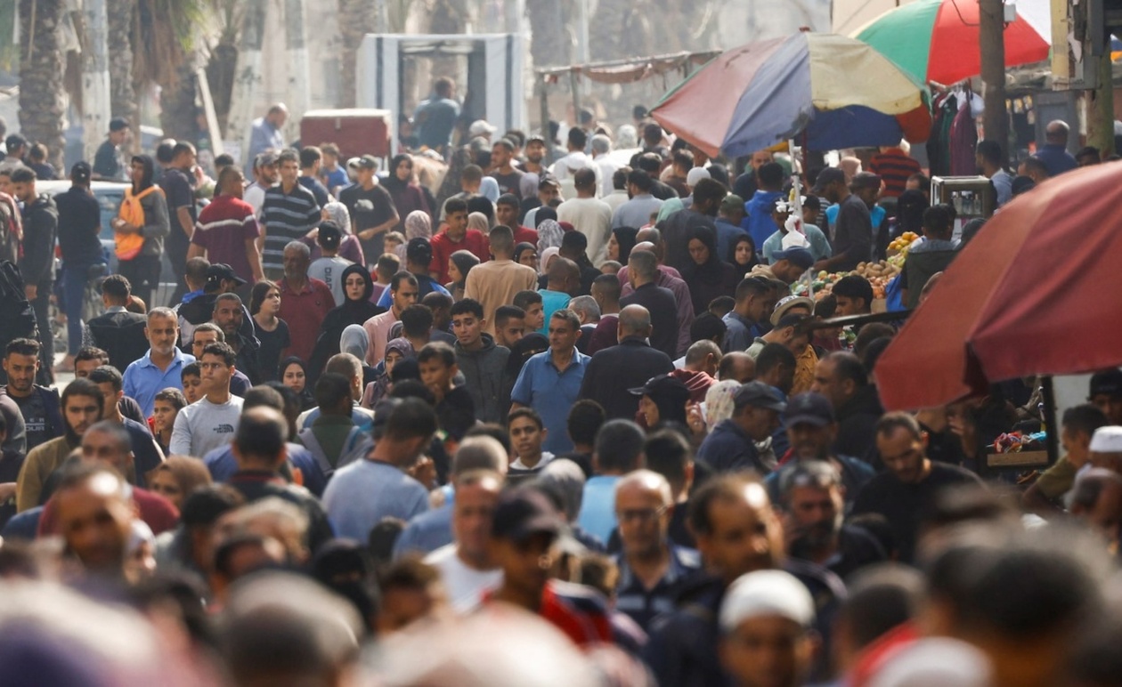 Η Χαμάς Ενισχύει τον Έλεγχο στη Γάζα: Φόροι και Ρυθμίσεις Εν μέσω Αμερικανικών Σχεδίων