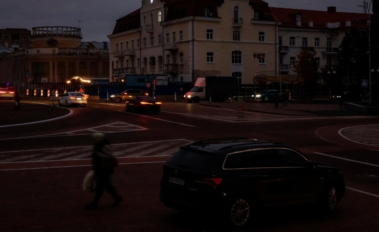 Η Ουκρανία κατήγγειλε τις επιθέσεις σε υποσταθμούς που είναι ζωτικής σημασίας για τους πυρηνικούς σταθμούς