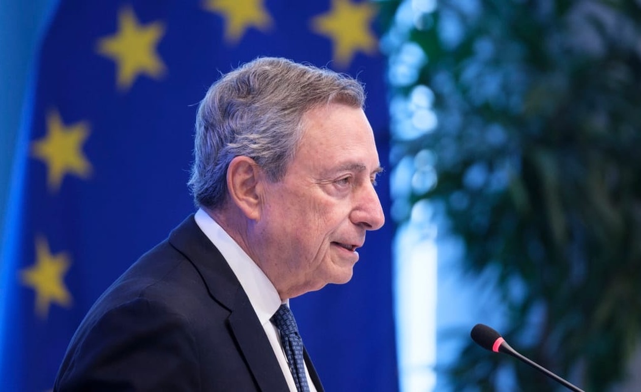 Ο Draghi ζητά πρακτικό ομοσπονδισμό για την Ευρώπη