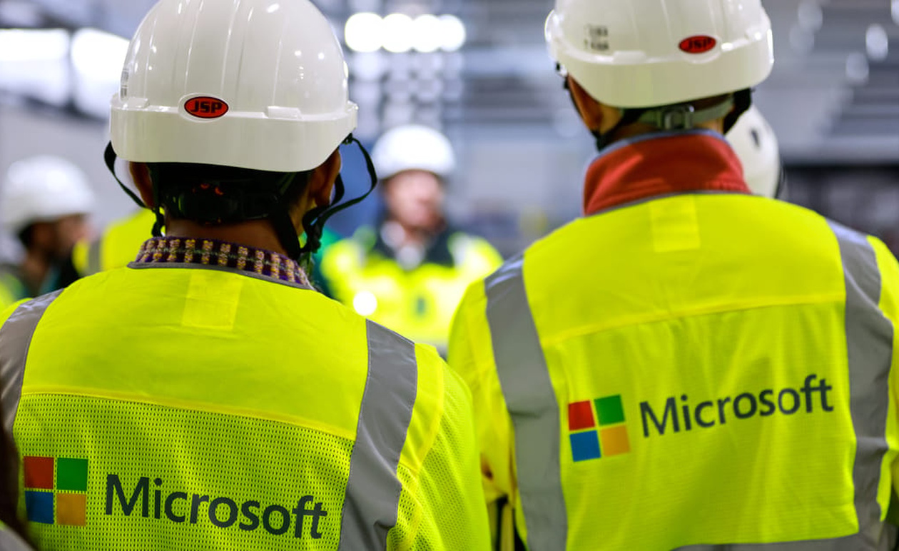 Η ενέργεια και ο χωροταξικός σχεδιασμός απειλούν τα σχέδια του Ηνωμένου Βασιλείου για την τεχνητή νοημοσύνη