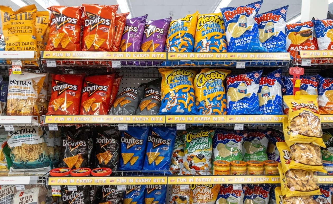 Υπερεπεξεργασμένα τρόφιμα: Οι ειδικοί προειδοποιούν για κίνδυνο στην παγκόσμια δημόσια υγεία