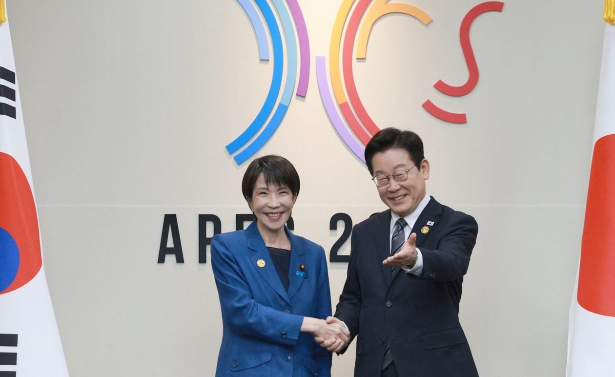 Ο πρόεδρος Lee επιδιώκει ενίσχυση σχέσεων με την Ιαπωνία μετά τη σύνοδο APEC