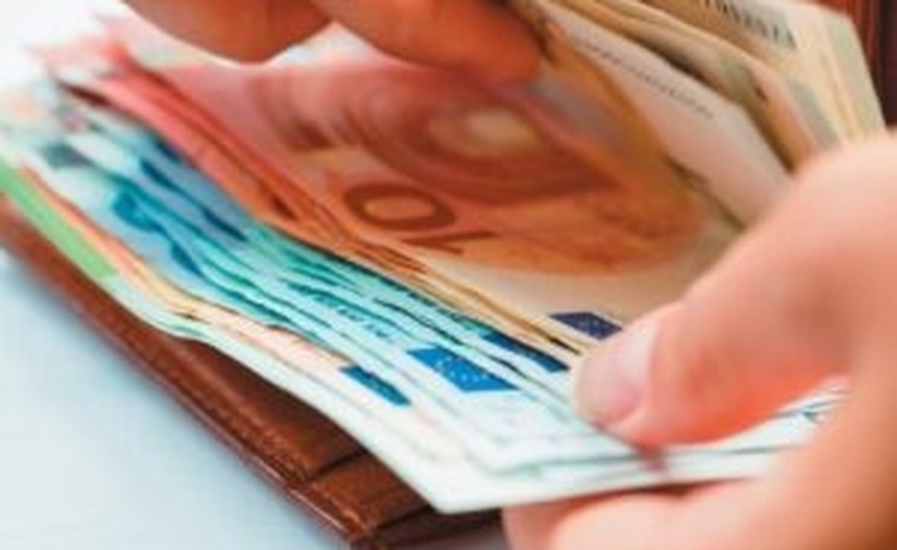 Επίδομα 250 ευρώ: Πληρωμή την επόμενη Παρασκευή