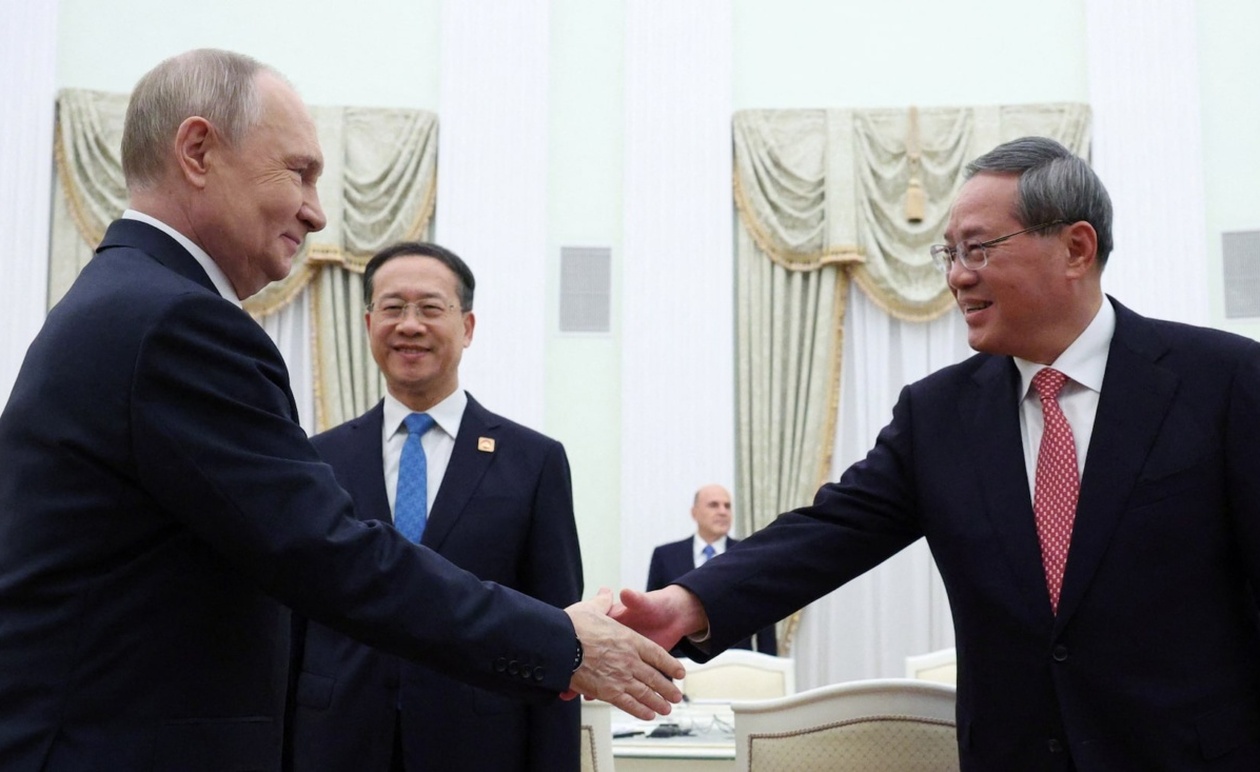 Ο Λι Τσιανγκ συναντά τον Πούτιν στη Μόσχα: Ενίσχυση της συνεργασίας