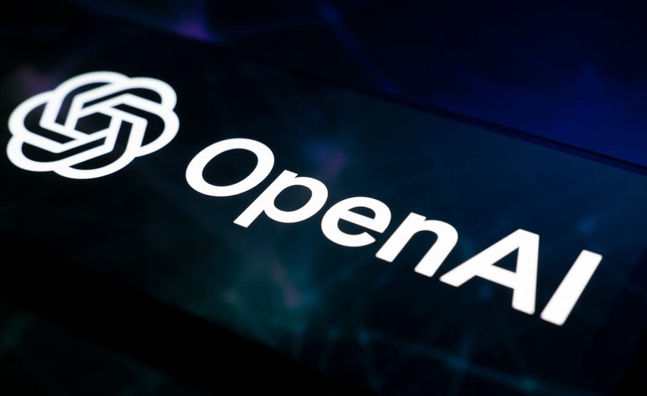 Η ΕΕ αναστέλλει βασικούς κανόνες τεχνητής νοημοσύνης μετά από πιέσεις και ανησυχίες για την ανταγωνιστικότητα