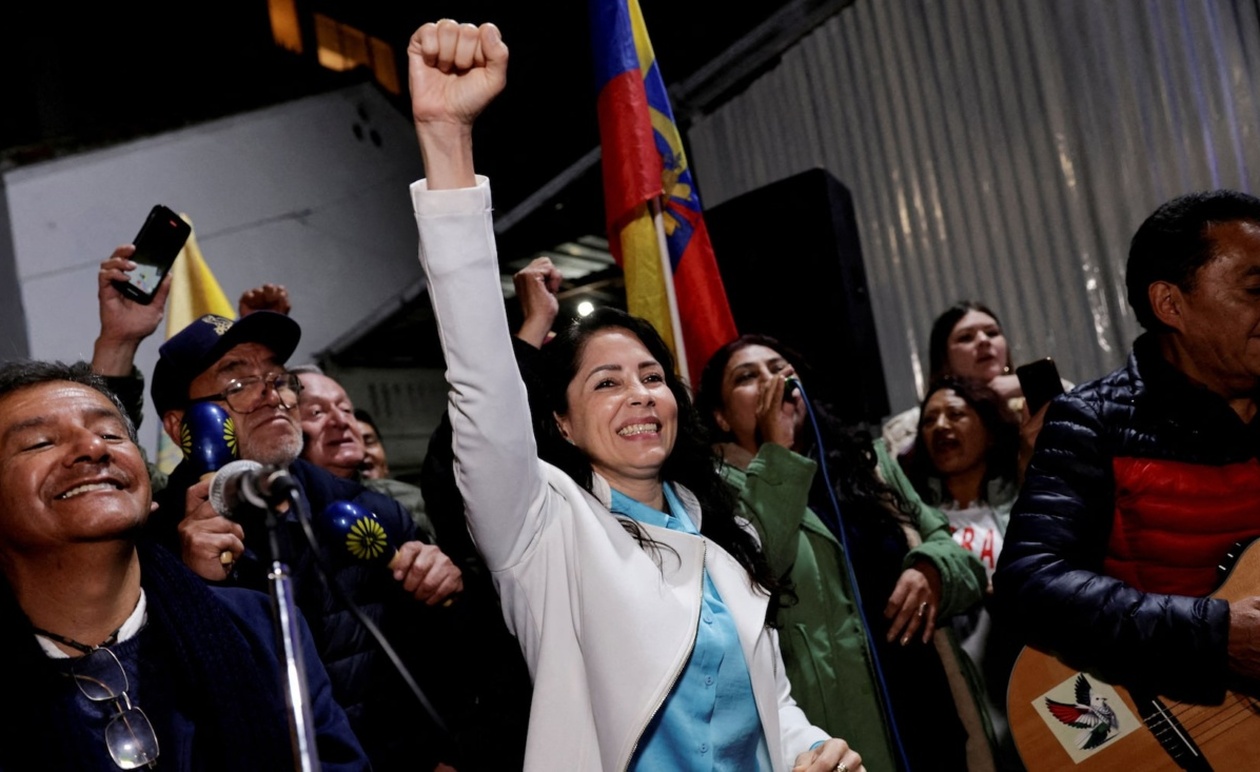 Απορρίφθηκε η Επιστροφή Ξένων Στρατιωτικών Βάσεων στον Ισημερινό: Πλήγμα για τον Πρόεδρο Νομπόα