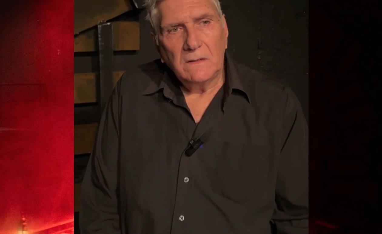 Ο Βύρων Κολάσης σε παράσταση για ζωή και θάνατο