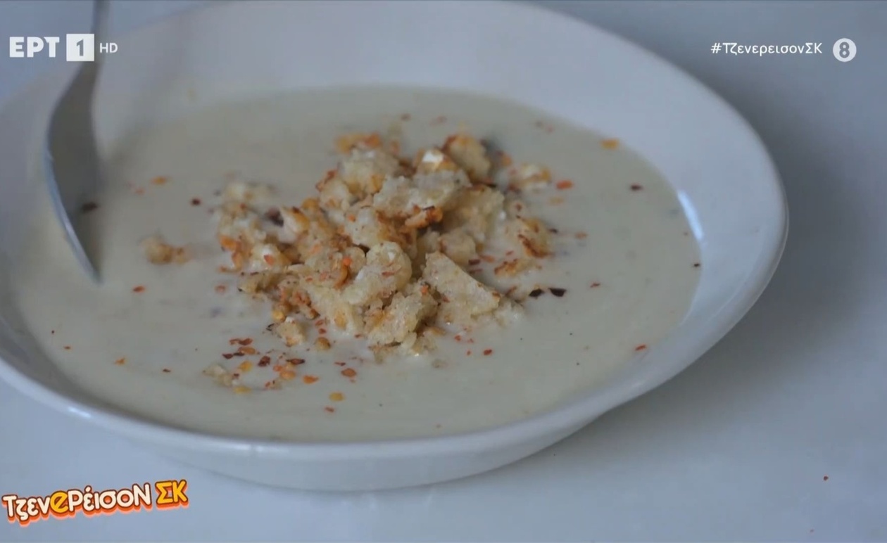 Ένα μπολ γρήγορης τραχανόσουπας με λίγα υλικά