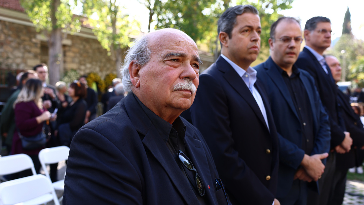 Αλέκος Φλαμπουράρης: Το τελευταίο αντίο στο Πάρκο Ελευθερίας