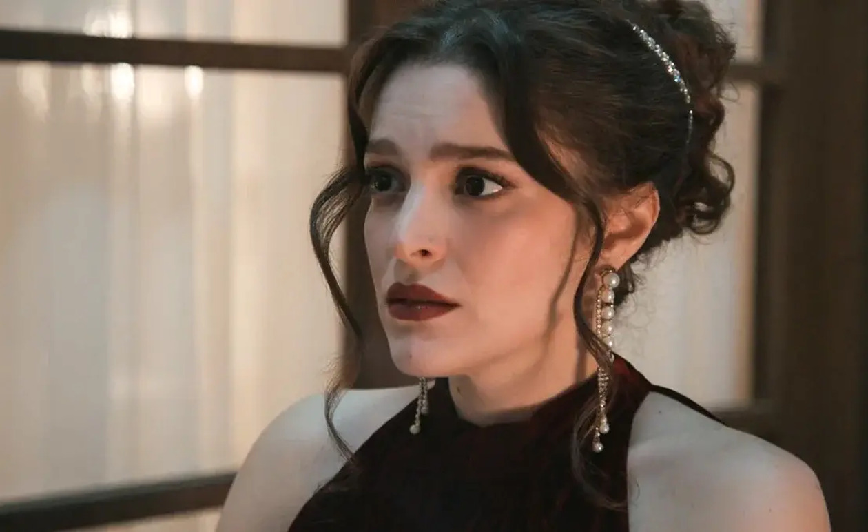 Grand Hotel: Η Αλίκη στην παγίδα του Ρήγα, ο Άρης φεύγει