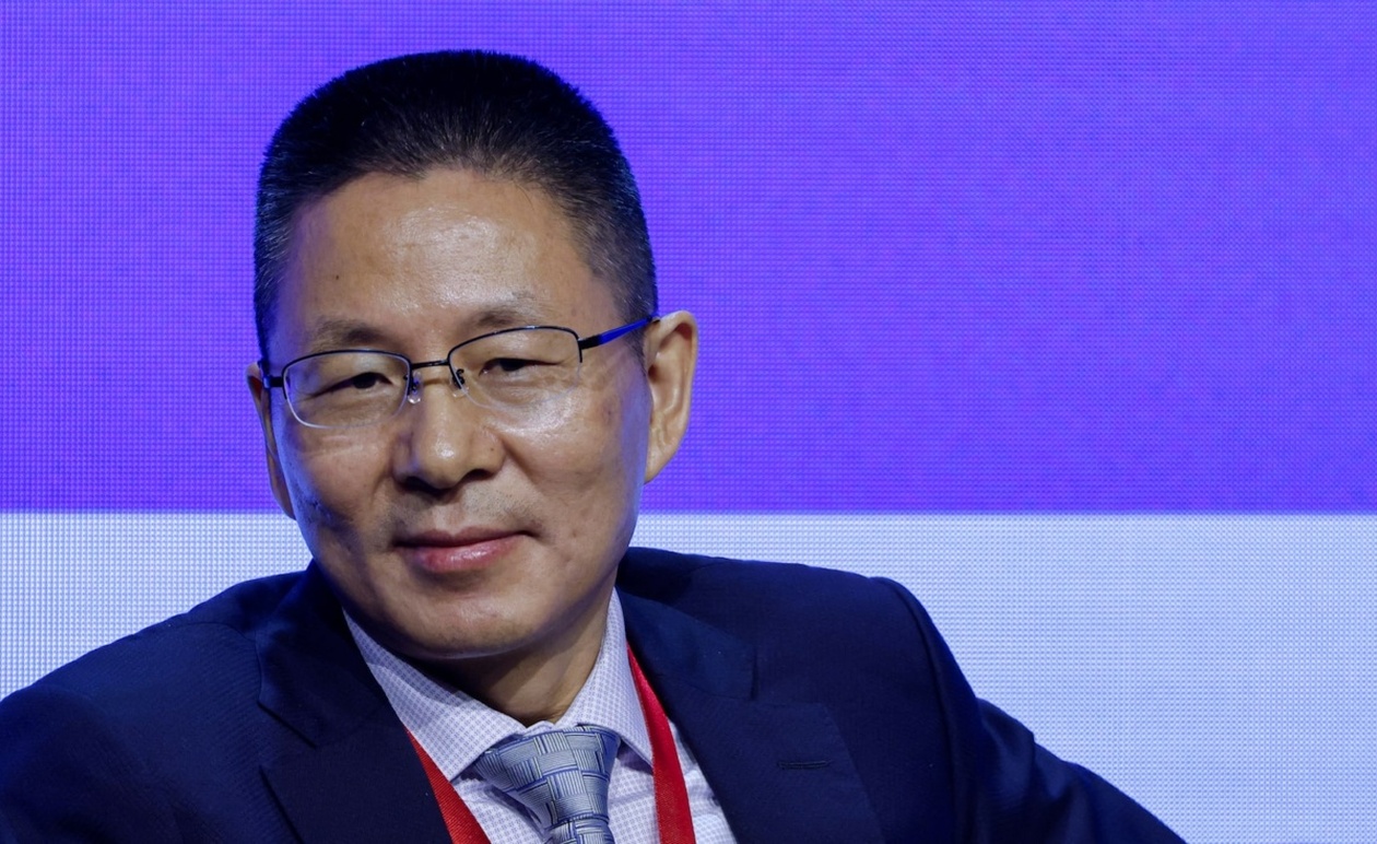 Δύο πρώην υψηλόβαθμοι αξιωματούχοι αποπέμφθηκαν από το Κομμουνιστικό Κόμμα λόγω διαφθοράς