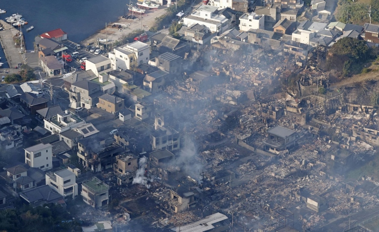 Φωτιά στην Οΐτα της Ιαπωνίας κατέστρεψε πάνω από 170 κτίρια, ένας αγνοούμενος