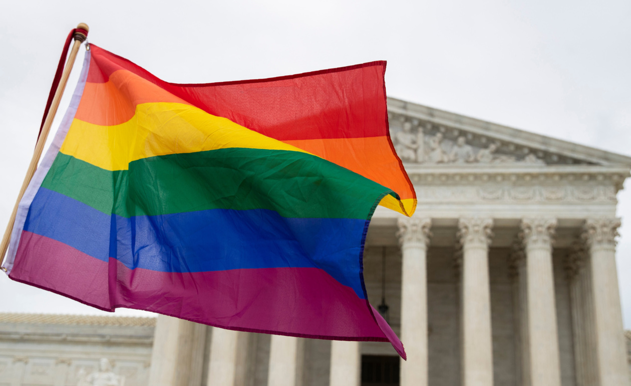 Το Ανώτατο Δικαστήριο απέρριψε το αίτημα που ζητούσε την ανατροπή της απόφασης Obergefell