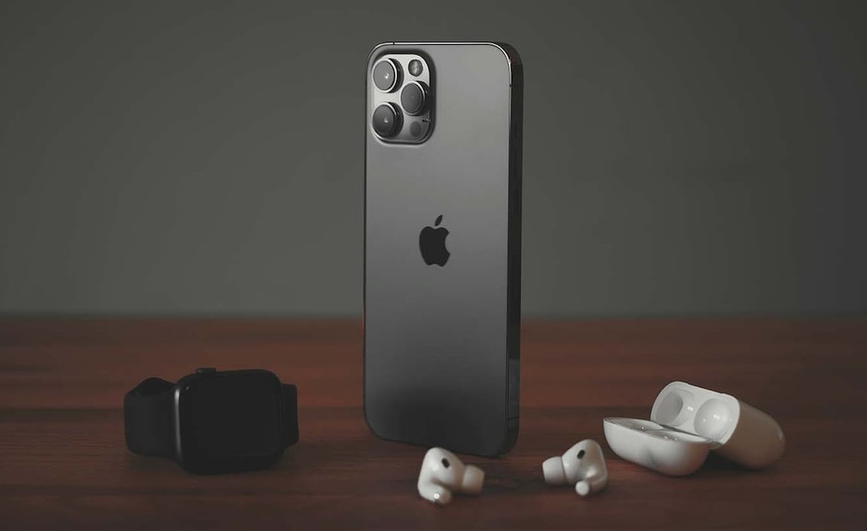 Η ενημέρωση iOS 26.1 φέρνει ρυθμίσεις εξατομίκευσης Liquid Glass στο iPhone