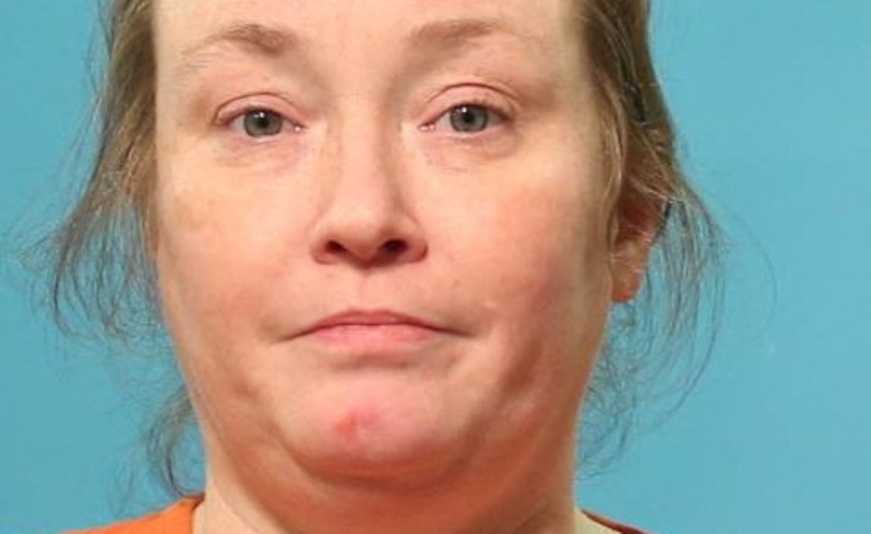 Γυναίκα καταδικάστηκε σε 27 μήνες φυλάκιση για απειλητική τηλεφωνική κλήση προς δικαστή