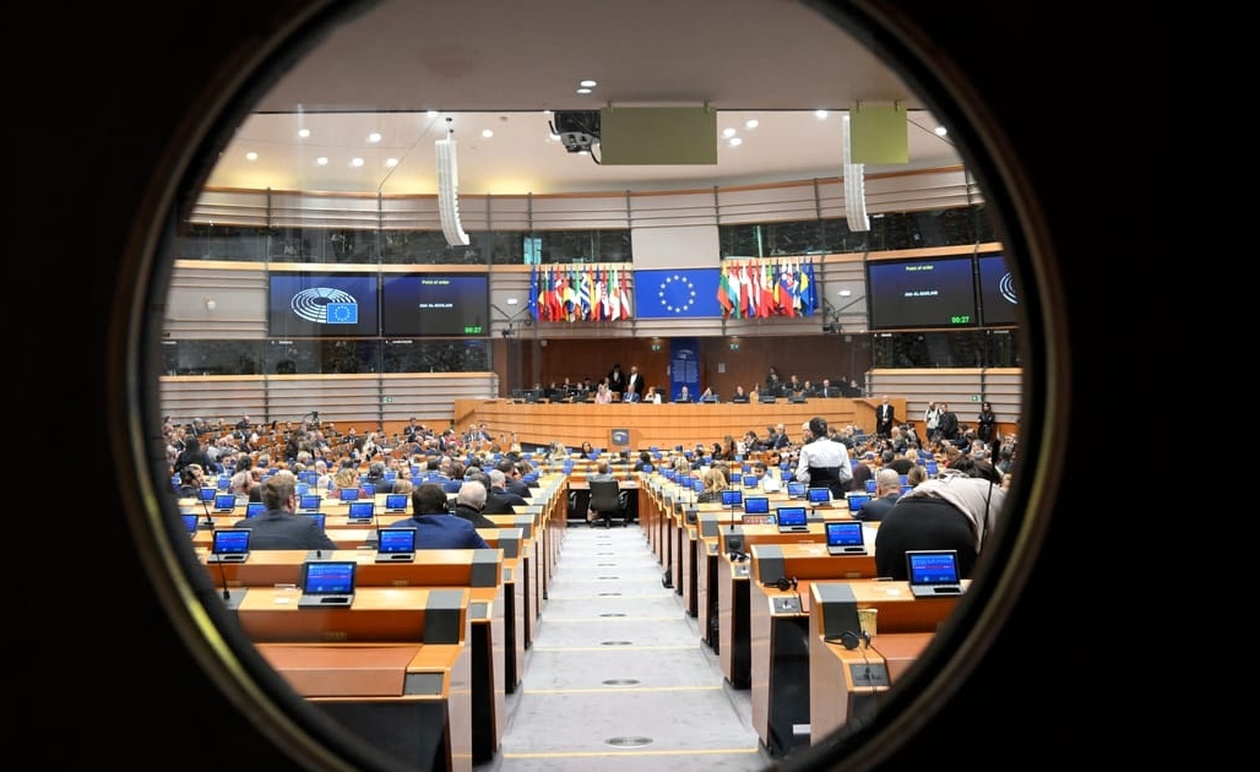 Το Ευρωπαϊκό Κοινοβούλιο πρέπει να χρησιμοποιήσει το βέτο του για τη στρατηγική πορεία της ΕΕ