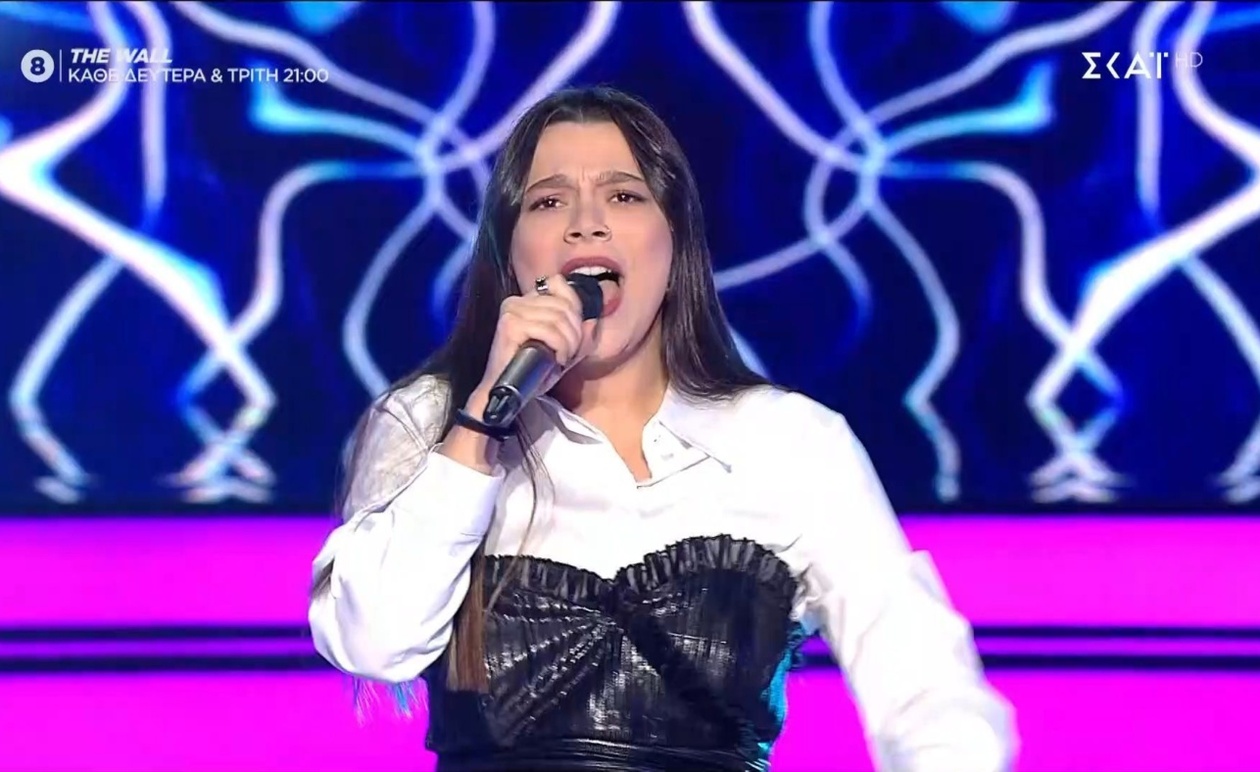 Ο Μάστορας εκτός μάχης στο The Voice, Νεφέλη στην ομάδα της Έλενας Παπαρίζου