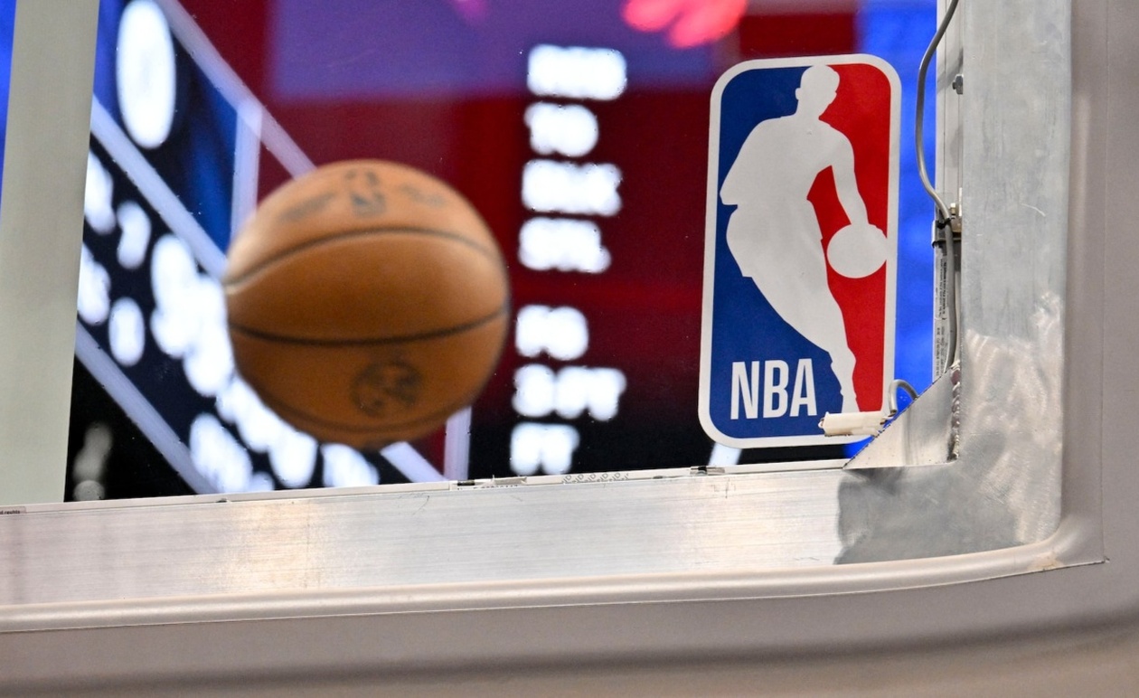 Το NBA επανεξετάζει ρυθμίσεις στοιχημάτων μετά συλλήψεων