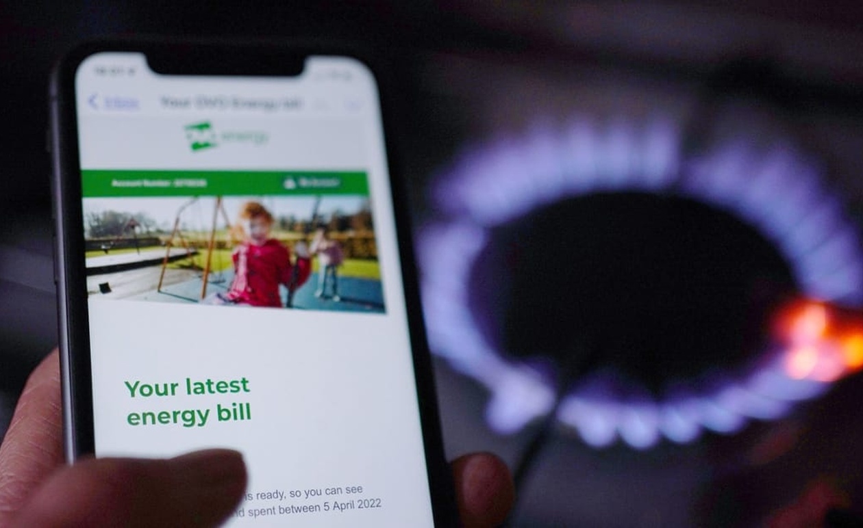 Ρέιτσελ Ριβς: Πώς σχεδιάζει να μειώσει τους λογαριασμούς ενέργειας έως 170 λίρες