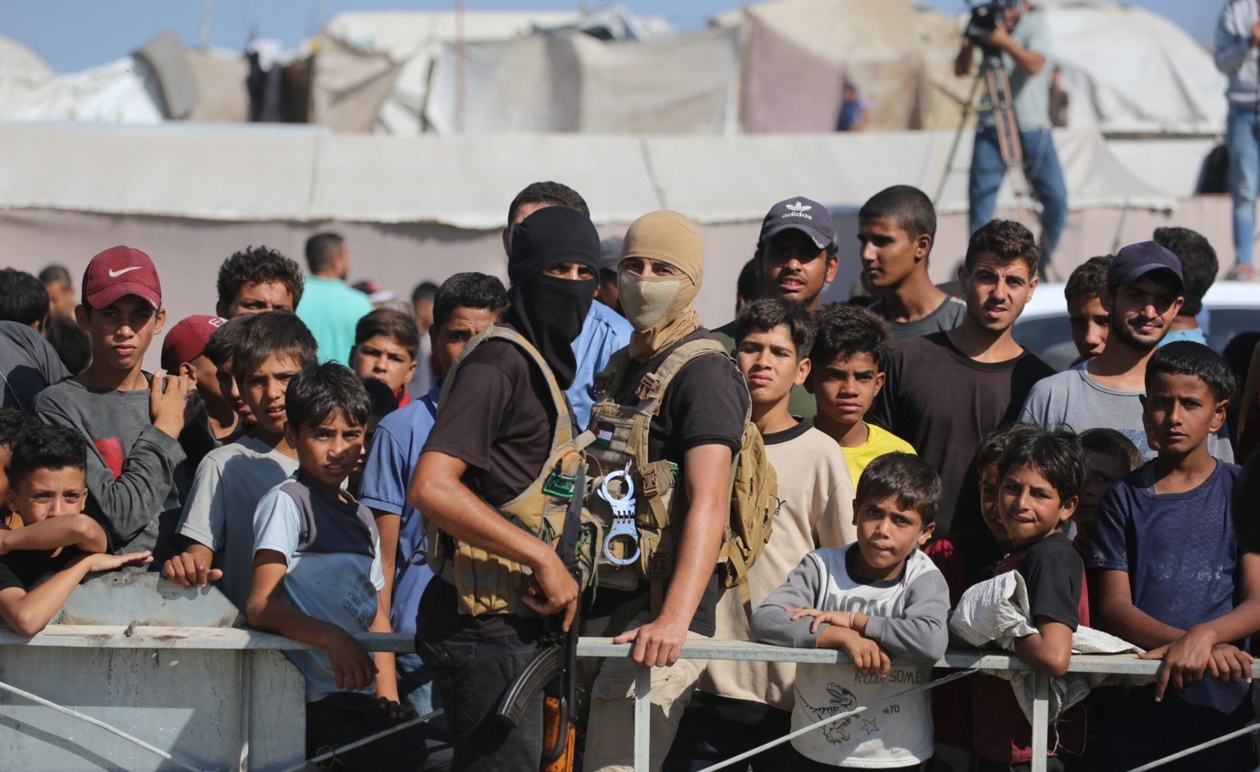 Ο αφοπλισμός στη Γάζα: Τα μαθήματα της ειρηνευτικής διαδικασίας στη Βόρεια Ιρλανδία