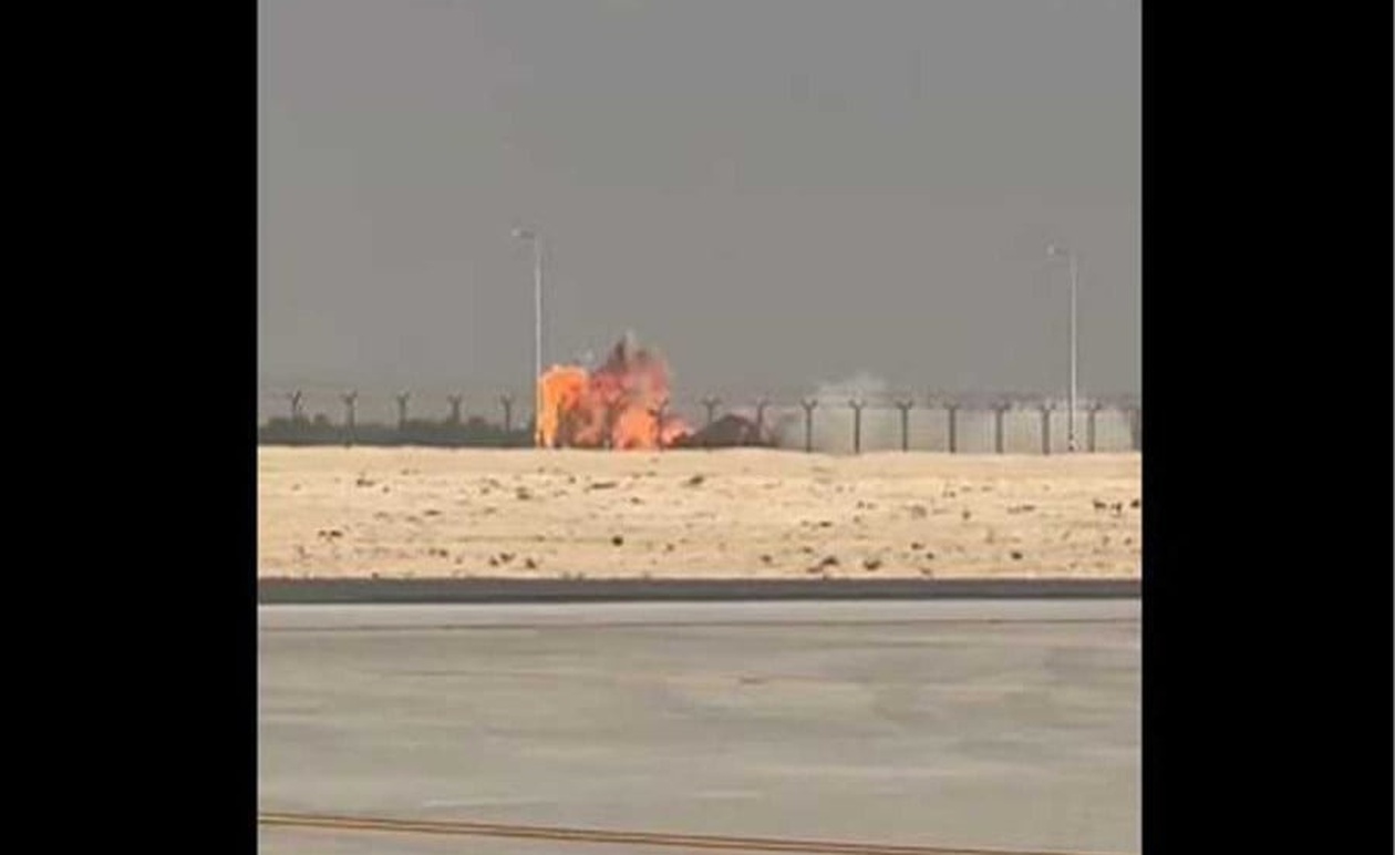 Ινδικό μαχητικό κατέπεσε σε αεροπορική επίδειξη στο Ντουμπάι