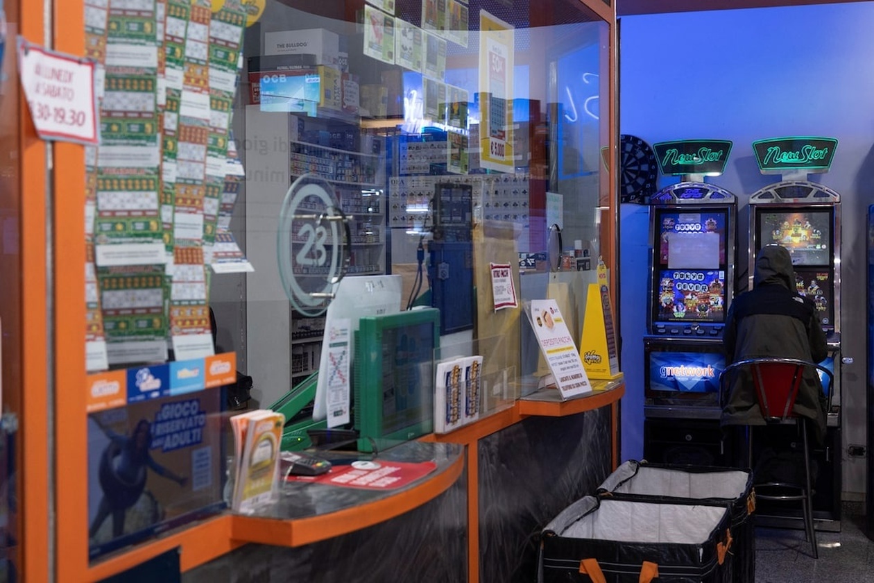 Η ραγδαία αύξηση του τζόγου στην Ιταλία και οι κοινωνικές της επιπτώσεις