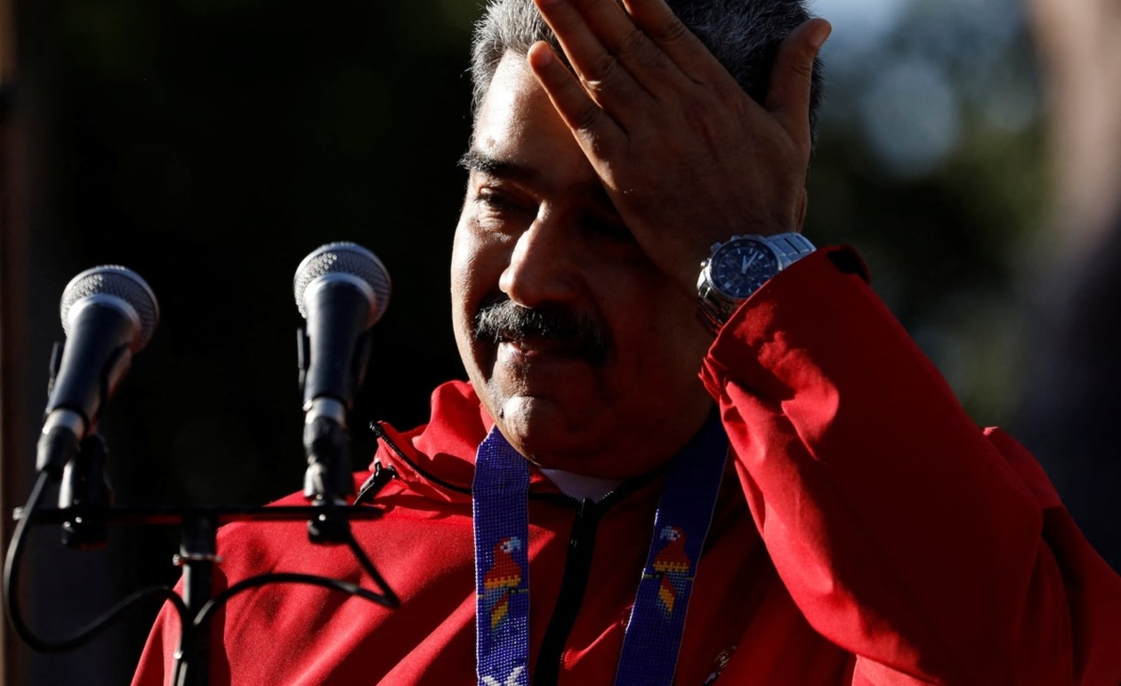 Ο Τραμπ δεν αποκλείει στρατιωτική επέμβαση στη Βενεζουέλα, ανοιχτός σε συνομιλίες με τον Μαδούρο